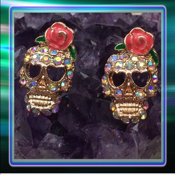 Pink Skull Earrings - Picture 3 of 5